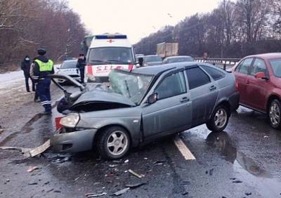 Рязанец на «Приоре» попал в серьезное ДТП на трассе М5 в Московской области