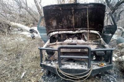 У разведки террористов «ДНР» сгорел автомобиль, фото
