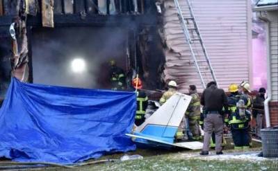 В США самолёт рухнул на дом, в Канаде упал вертолёт, есть жертвы