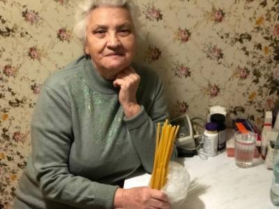 В Ленобласти пенсионерке продали макароны вместо свечей в церковной лавке