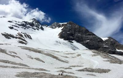 "Коварные горы": украинец побывал на последнем леднике в Доломитовых Альпах