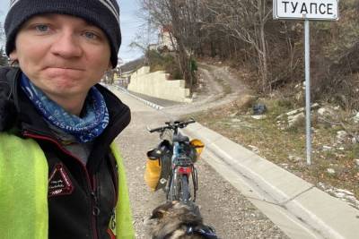 Велосипедист с собакой добрался до Сочи из Ульяновска за пять недель