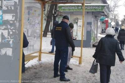 3 января в Рязани прошел рейд по соблюдению масочного режима на остановках