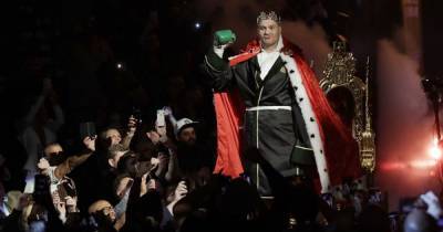 Усика включили в рейтинг лучших боксеров 2020 года, лидирует "Цыганский Король"