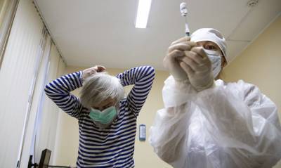 Власти Москвы расширили список групп, которые могут поставить прививку от COVID-19