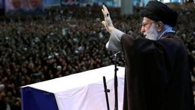 Иран обогощает уран выше лимита: США опасаются мести за убийство Сулеймани