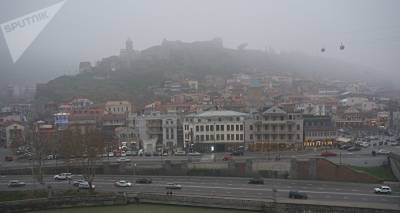 На Тбилиси опустился сильный туман – пояснение синоптиков
