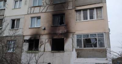 В Харьковской области в многоквартирном доме произошел пожар: погибла женщина (фото) (4 фото)