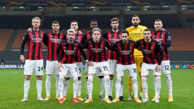 «Милан» обыграл «Беневенто» и вышел на первое место в чемпионате Италии