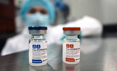 «Нерационально»: Украина не будет покупать у России вакцину от коронавируса