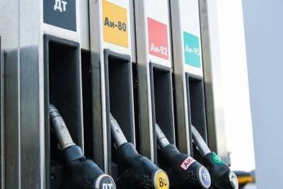 Волгоградцы отметили увеличение цен на бензин в новом году
