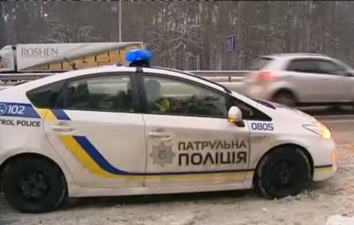 На трассе Киев-Чоп автомобиль Skoda влетел в ВАЗ, стали известны подробности ДТП
