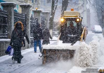 Непогода в Украине: без света остаются более 180 населенных пунктов