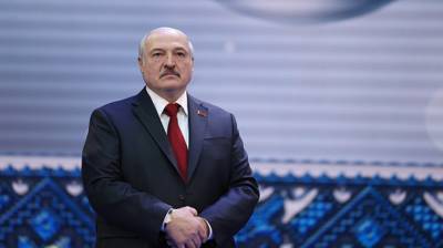 Лукашенко предостерег молодежь от учебы в западных вузах