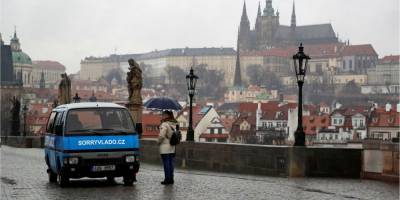 Чехия на две недели запретила въезд в страну для иностранцев из-за коронавируса