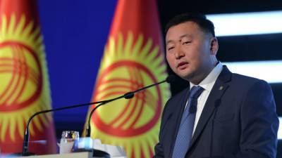 Главу пресс-службы президента Киргизии подозревают в вымогательстве