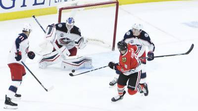 «Коламбус» с Гавриковым и Григоренко одолел «Чикаго» в матче НХЛ