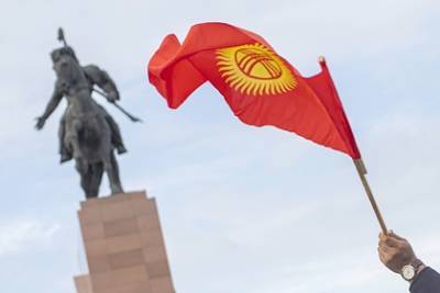 Главу пресс-службы президента Киргизии задержали за вымогательство взятки