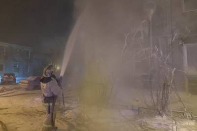 В Губкинском сгорел деревянный дом: погибли мужчина и женщина