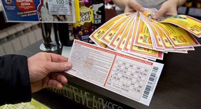 На Урале теща подарила зятю лотерейный билет, который выиграл 1 млн рублей
