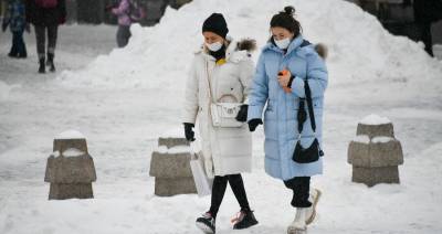 Россиянам в сезон инфекций следует носить маски даже после окончания пандемии – Онищенко