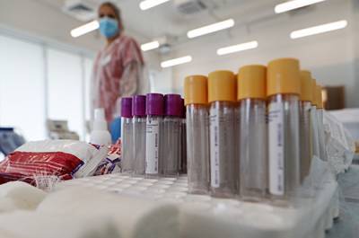 В Москве зафиксировали 2 430 новых случаев коронавируса