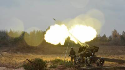 Украинские силовики обстреляли ДНР с двух направлений