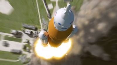 В NASA назвали дату испытаний ракетных двигателей для полета к Луне