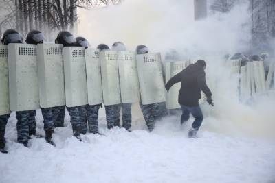 В Екатеринбурге участников акции 23 января задержали по делу о насилии над полицейскими