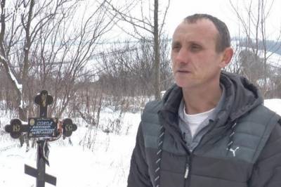 Житель Полтавской области случайно узнал от патрульных, что "умер" больше года назад