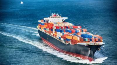 Объем перевозок грузов морским транспортом в РФ по итогам 2020 года вырос на 42,5%