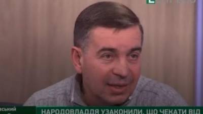 "Если бы они хотели народовластия, то приняли бы закон о местном референдуме", - Тарас Стецькив
