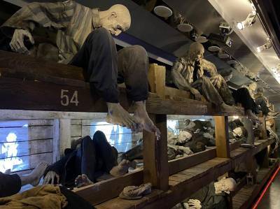 В Гатчину прибыл передвижной музей «Поезд Победы»
