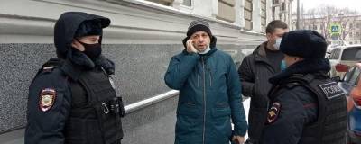 В Москве задержан главред «Медиазоны» Сергей Смирнов
