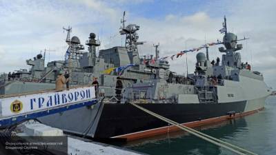 Адмирал Комоедов назвал причину усиления Черноморского флота России