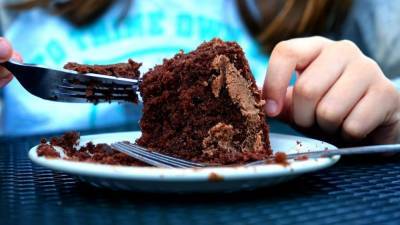Ирландский диетолог призвала не отказываться от любимой еды при похудении