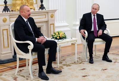 Путин и Алиев обсудили работу российско-турецкого центра в Азербайджане