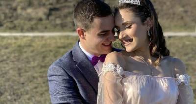 "Папа хотел увидеть меня невестой - не успел": послевоенные свадьбы в Карабахе