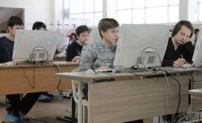 Тюменские школьники приняли участие в олимпиаде по информатике