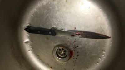 Завистливый оренбуржец ударил коллегу ножом из-за его высокой зарплаты