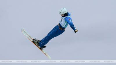 Белорус Макар Митрофанов квалифицировался в финал КМ по лыжной акробатике в "Раубичах"