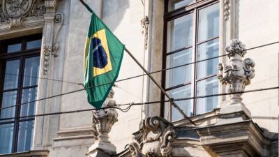 Россия vs Бразилия: Варламов сравнил политическую и социальную ситуацию в двух странах