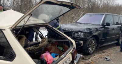 ВАЗ столкнулся с внедорожником в Винницкой области: один человек погиб, трое травмированы (3 фото)