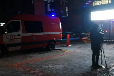 Два человека пострадали при взрыве газа в московском кафе