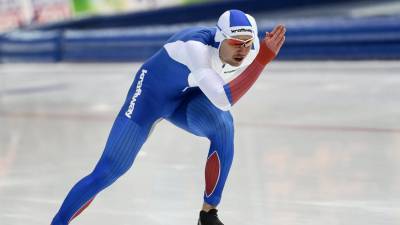 Конькобежец Кулижников завоевал золото на этапе КМ в Херенвене
