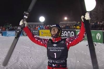 Буров выиграл пятый подряд этап Кубка мира по лыжной акробатике