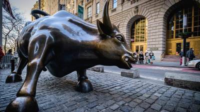 Счет 1:0: чем обернется противостояние инвесторов на Уолл-стрит