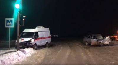 В Башкирии в аварии с машиной скорой помощи пострадали два человека