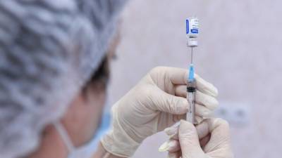 Свыше 300 тысяч москвичей сделали прививки от COVID-19 – Собянин