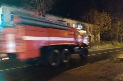 В Москве потушили пожар на строительном рынке